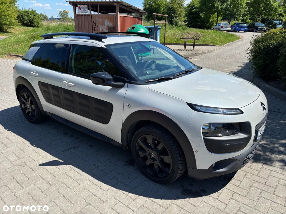 Citroën C4 Cactus 1.2 PureTech GPF Shine S&S - 2