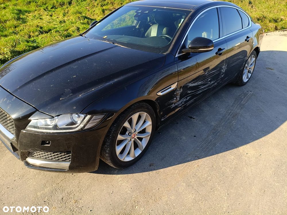 Jaguar XF - 1