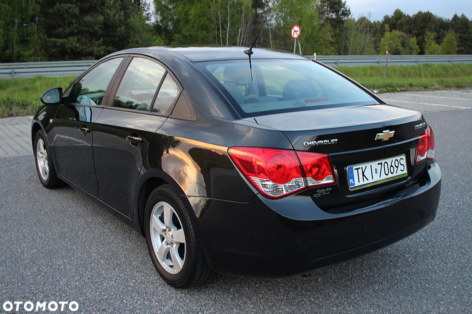 Chevrolet Cruze 1.6 LS - 22