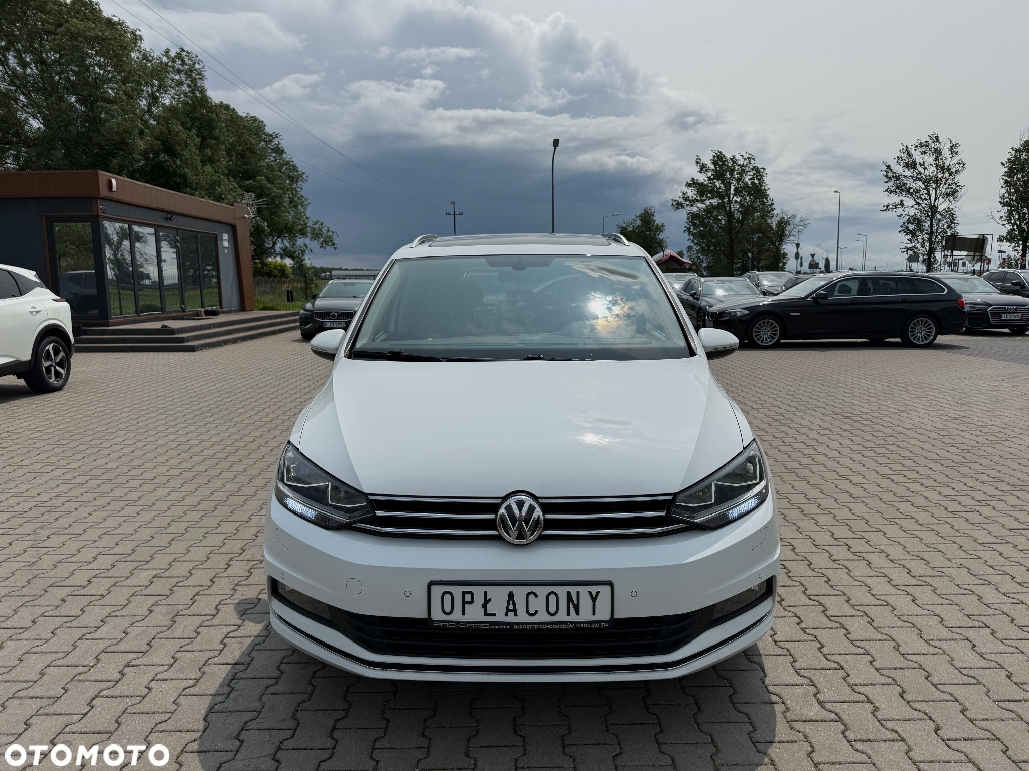 Volkswagen Touran 2.0 TDI BMT Comfortline DSG - 9