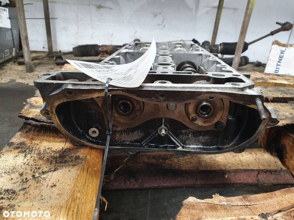 WAŁKI ROZRZĄDU IVECO DAILY 35S18 POKRYWA 3.0 HPI E6 - 4