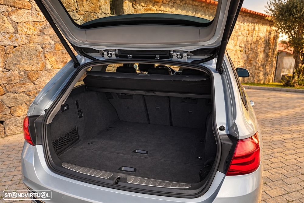 BMW 318 d Line Sport Shadow Auto - 22