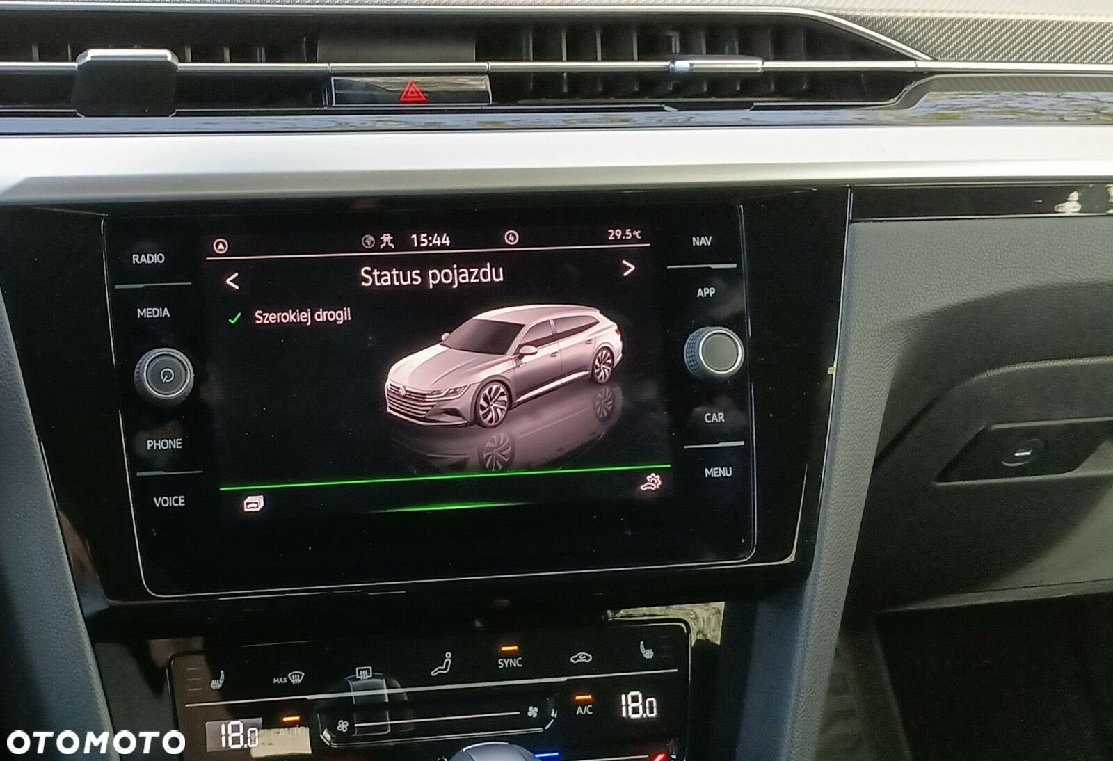 Volkswagen Arteon 2.0 TSI R-Line DSG - 26