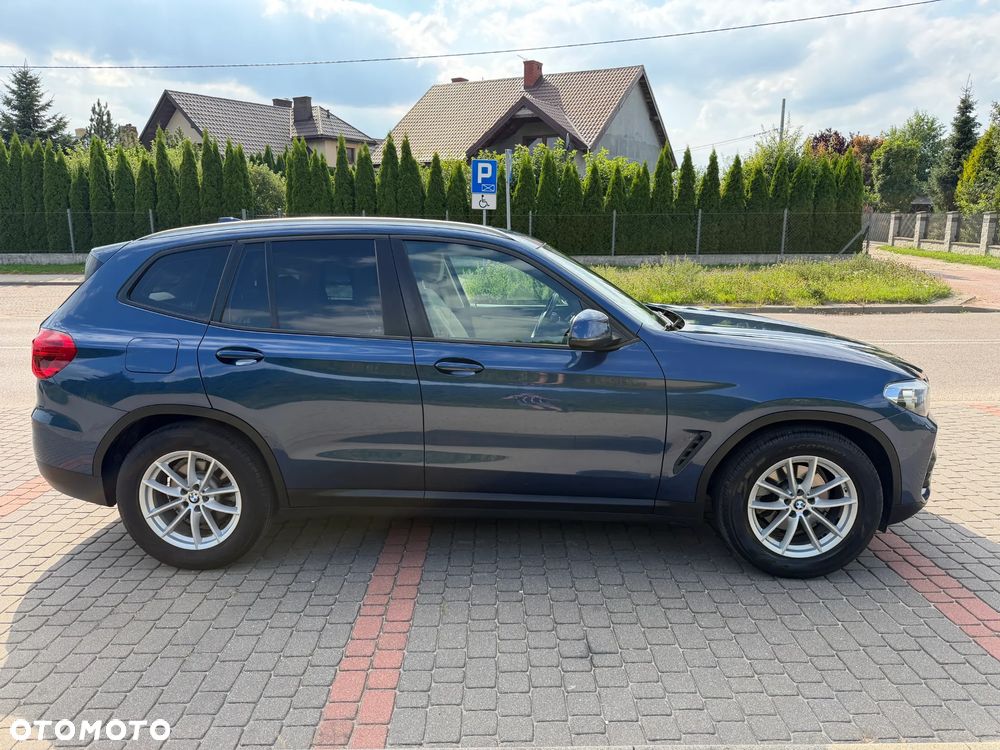 BMW X3 sDrive18d Advantage - 4