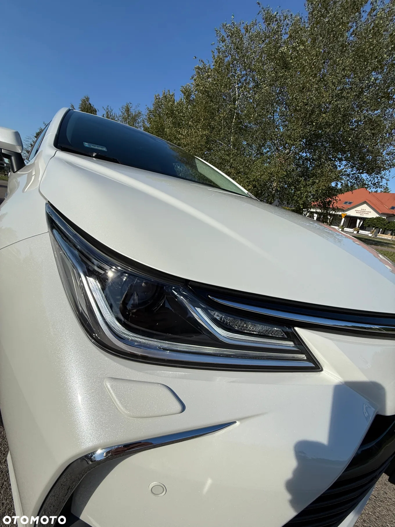 Toyota Corolla 1.8 Hybrid Executive - 6