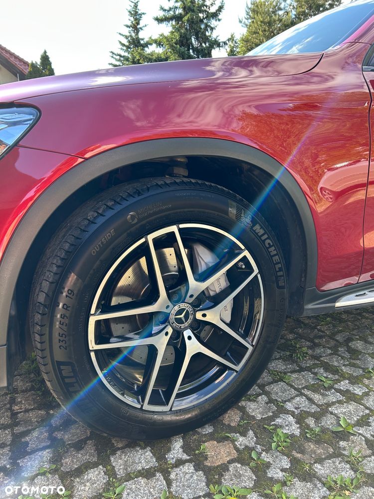Mercedes-Benz GLC - 11