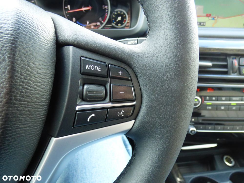BMW X5 xDrive30d - 14