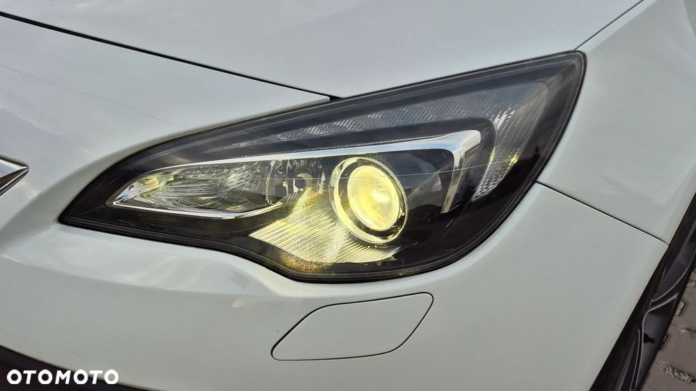 Opel Astra 1.6 Turbo Sport - 20