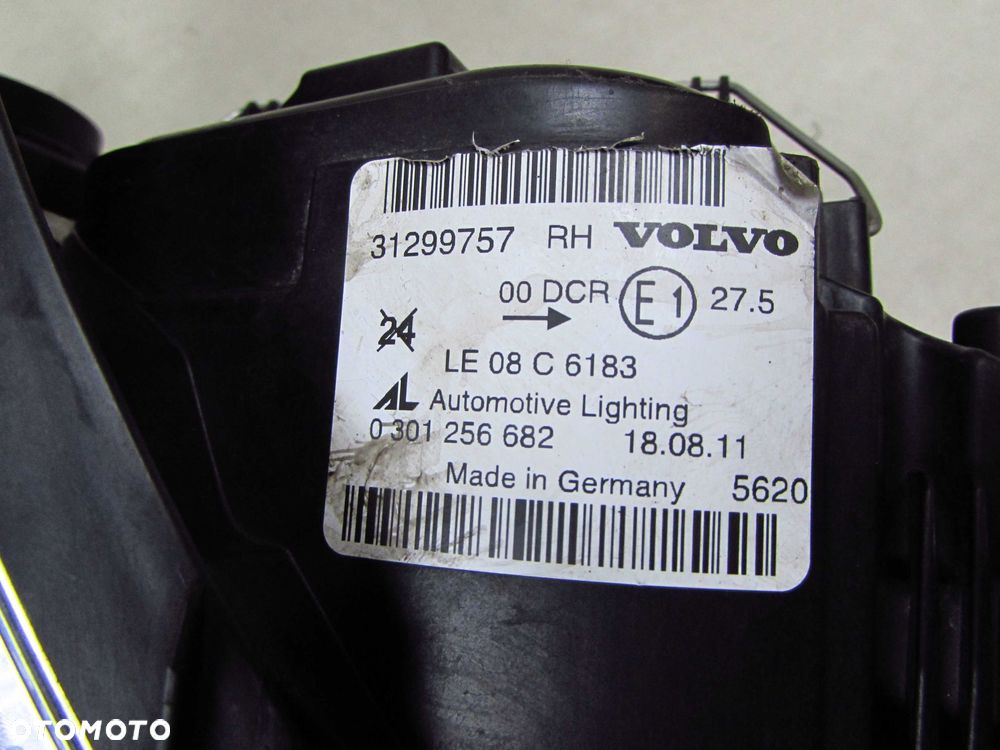 VOLVO C70 II LIFT 10-13 LAMPA REFLEKTOR PRZOD PRAWA XENON 31299757 130732926901 - 8