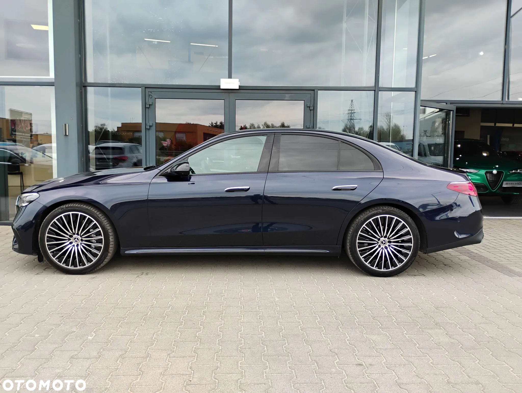 Mercedes-Benz Klasa E 220 d 4-Matic AMG - 8