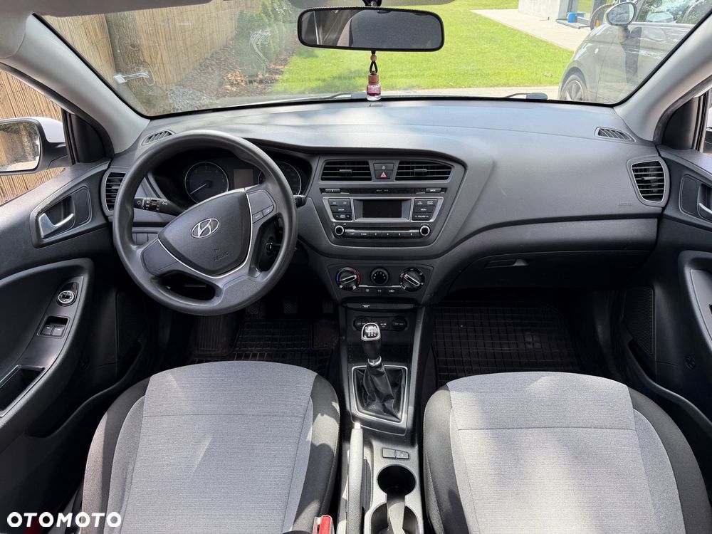 Hyundai i20 - 7