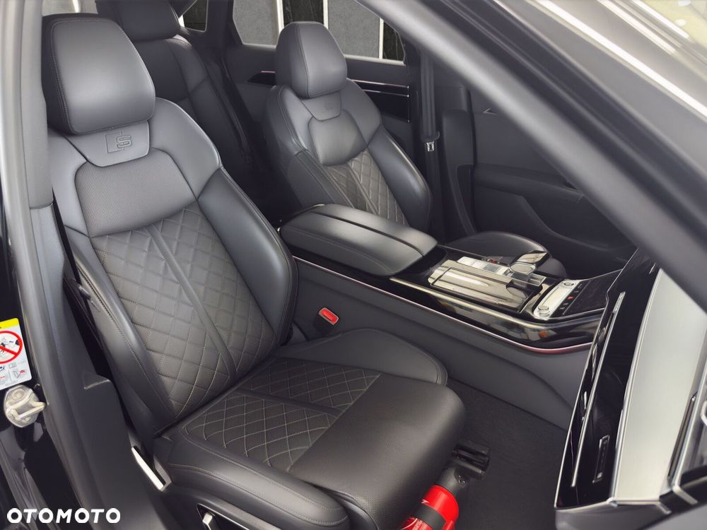 Audi A8 - 23