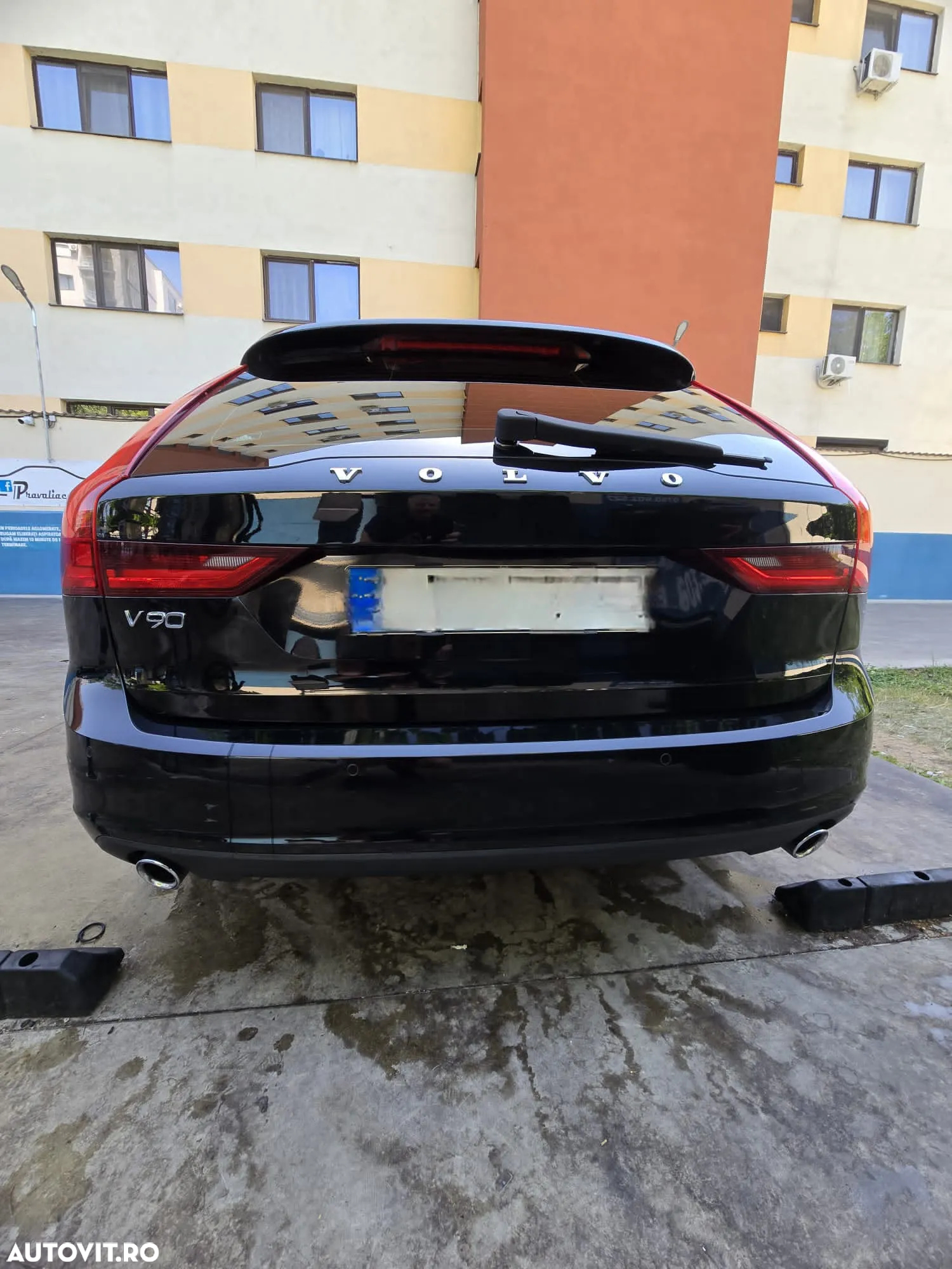 Volvo V90 D4 Geartronic Momentum Pro - 7