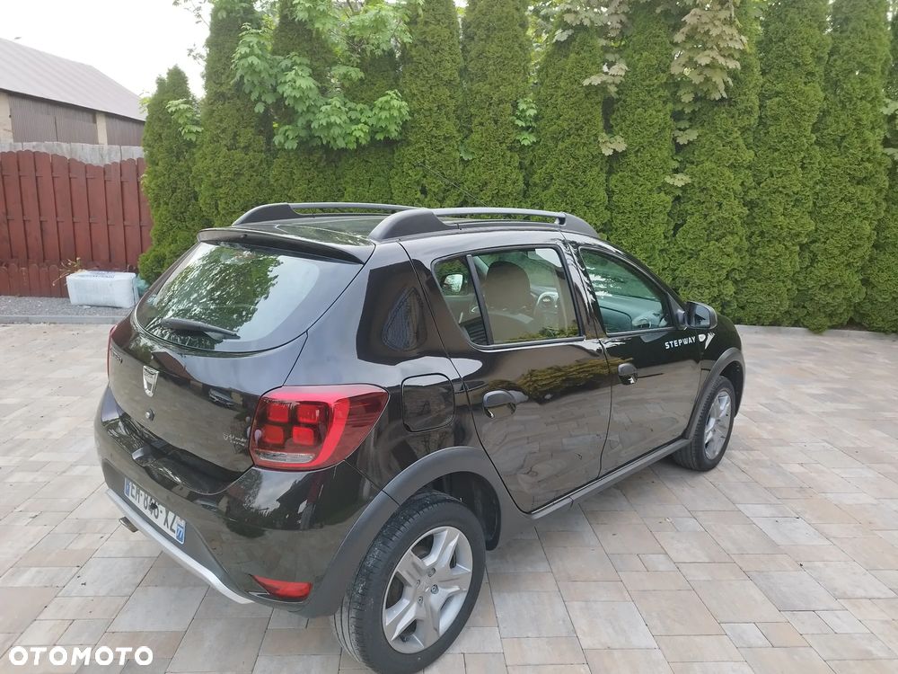 Dacia Sandero - 11