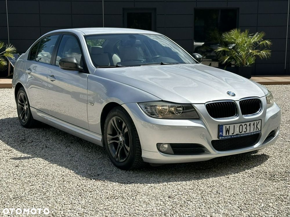 BMW Seria 3 - 1