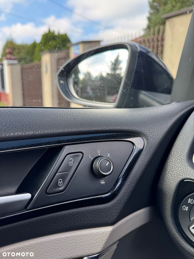 Volkswagen Golf VII 2.0 TDI BMT Highline DSG - 12