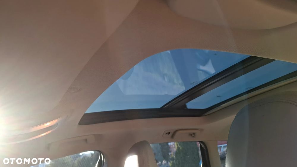 Volvo XC 60 D5 AWD Momentum - 9