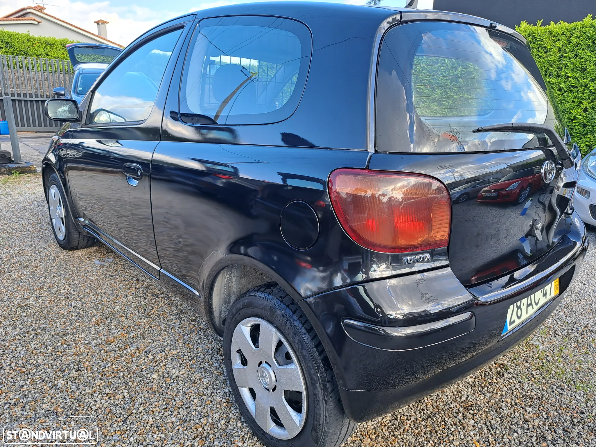 Toyota Yaris 1.4 D-4D Sol AC - 3