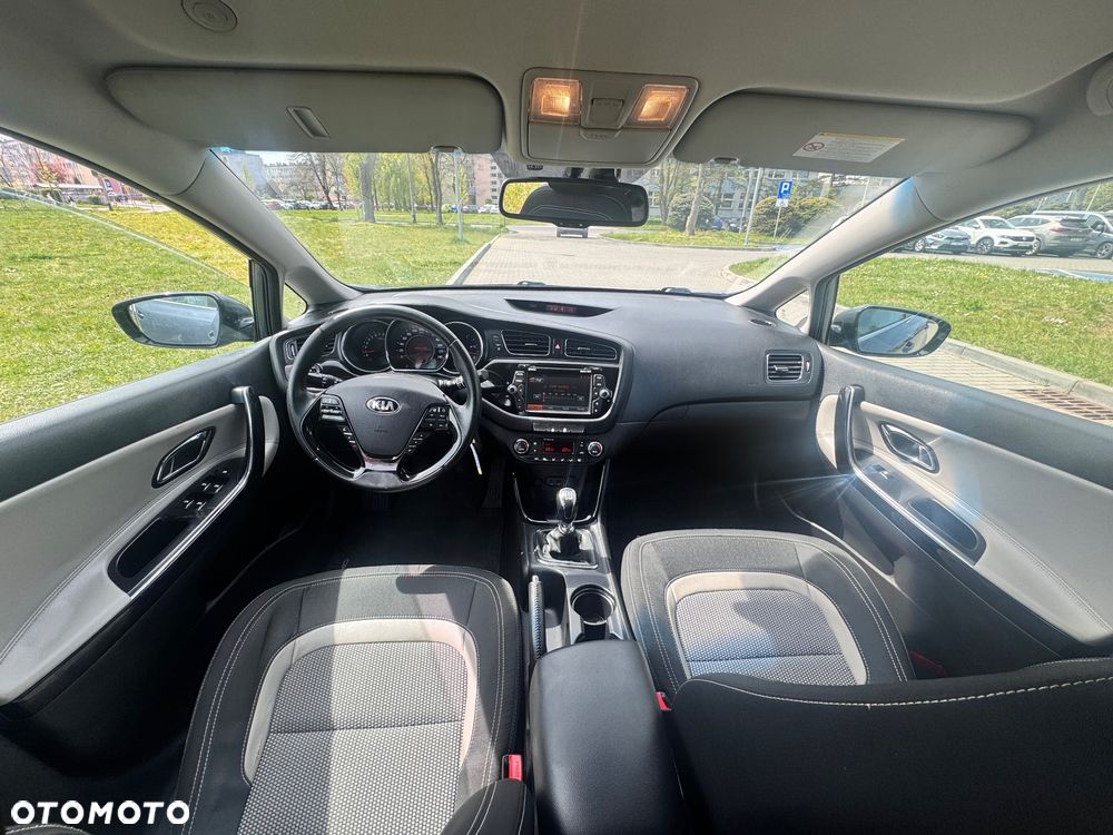Kia Ceed 1.4 CVVT Attract plus - 13