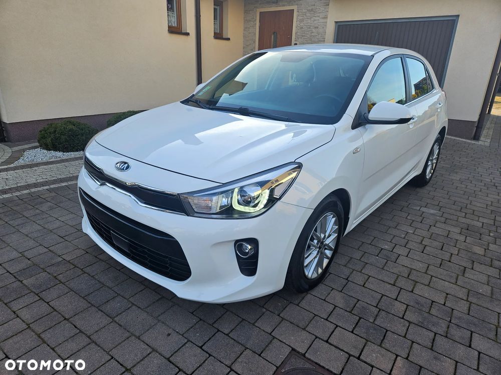Kia Rio 1.4 L - 1