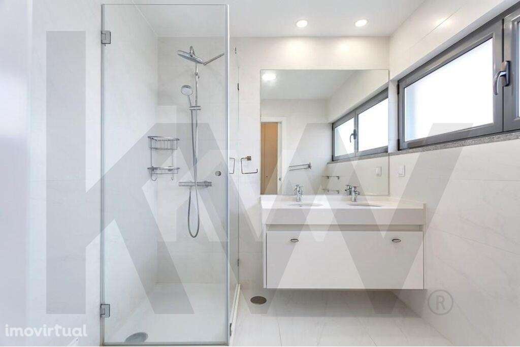 Apartamento T3 com vista rio e 2 lugares de estacionamento em Paço de - Grande imagem: 3/60