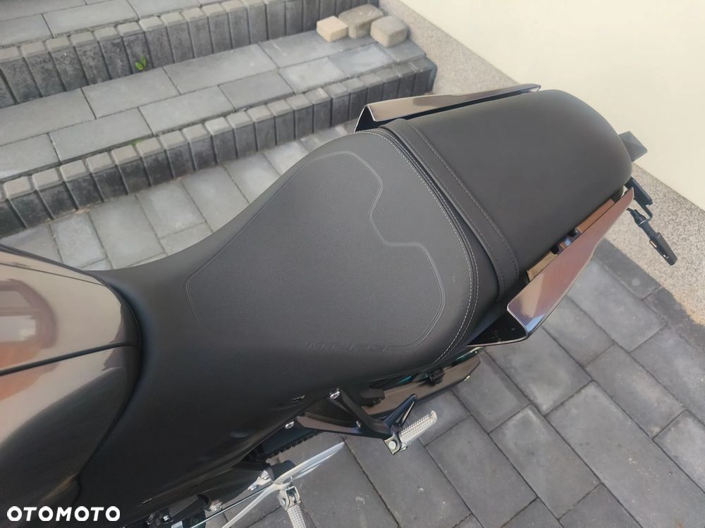Yamaha MT - 24