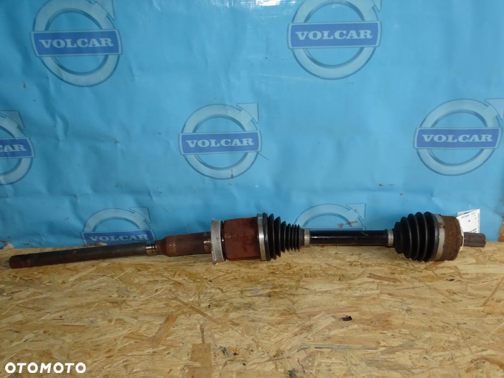 PÓŁOŚ PRAWA VOLVO XC60 XC90 2.0D 32240323 18- - 1
