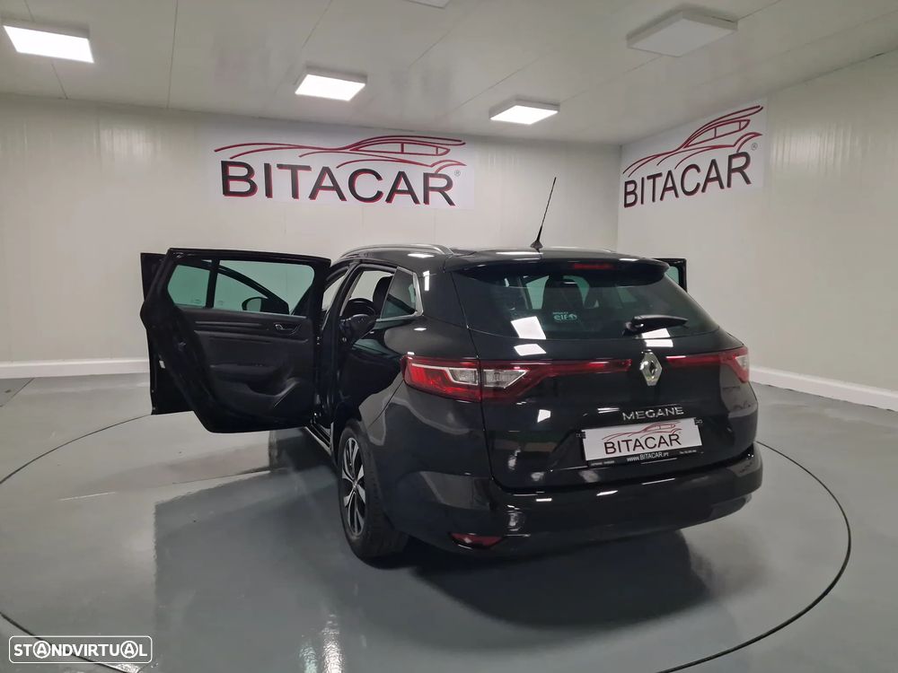 Renault Mégane Sport Tourer 1.5 dCi Limited - 28