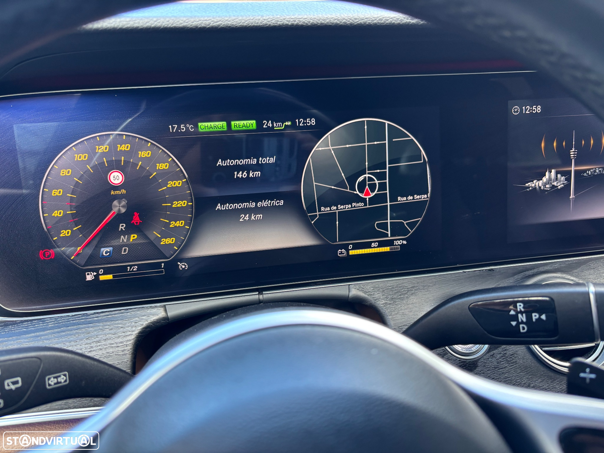 Mercedes-Benz E 300 de Avantgarde 4Matic - 22