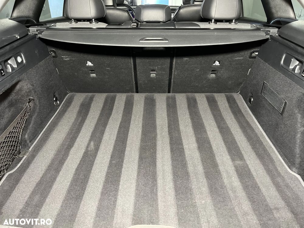 Mercedes-Benz GLC - 26