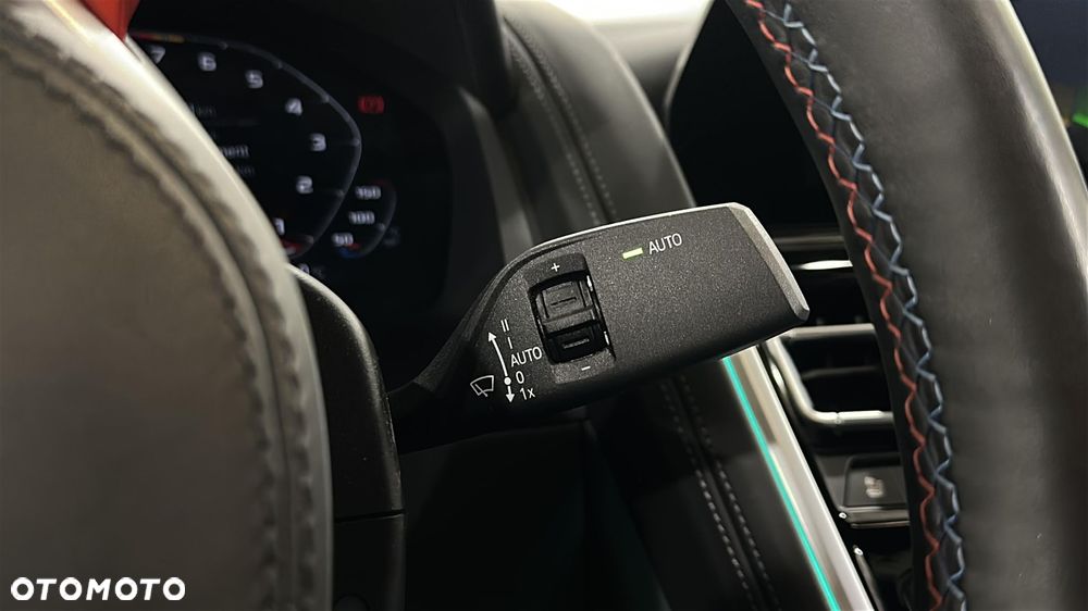 BMW M8 Competition - 25