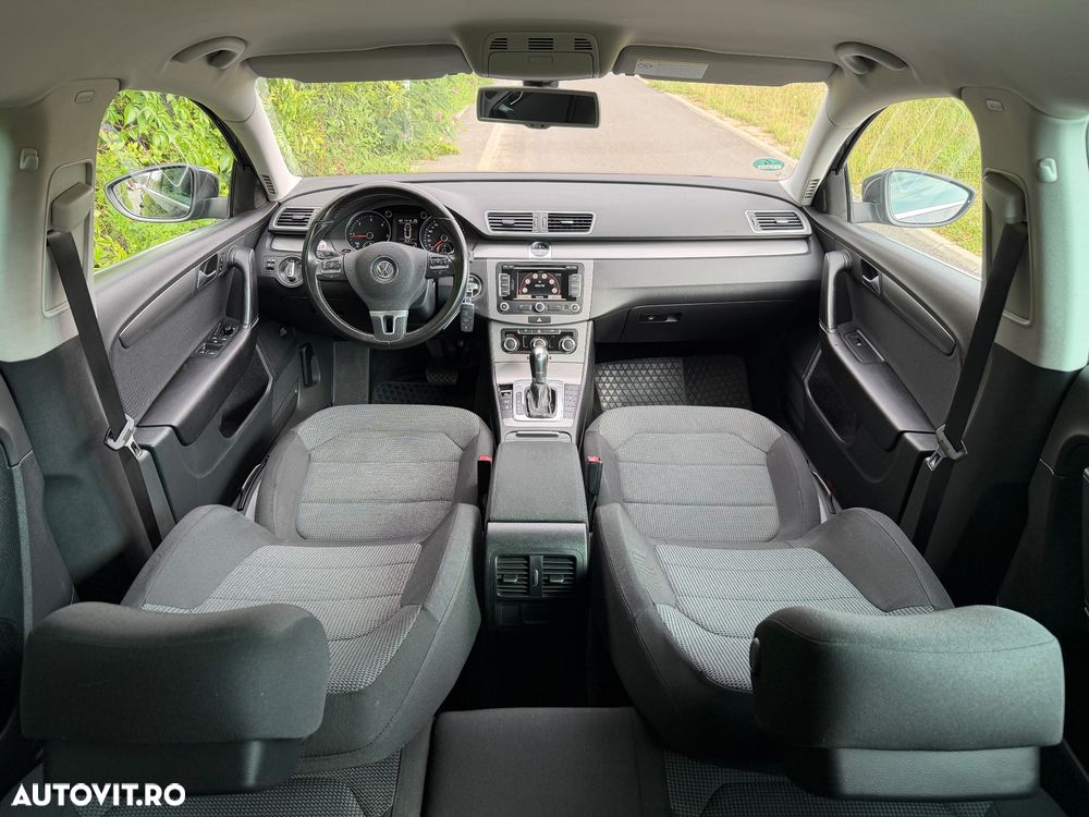 Volkswagen Passat 2.0 TDI DSG BlueMotion Technology Comfortline - 8