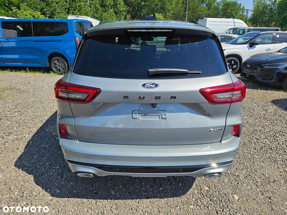 Ford Kuga 2.5P PHEV FWD ST-Line eCVT - 11