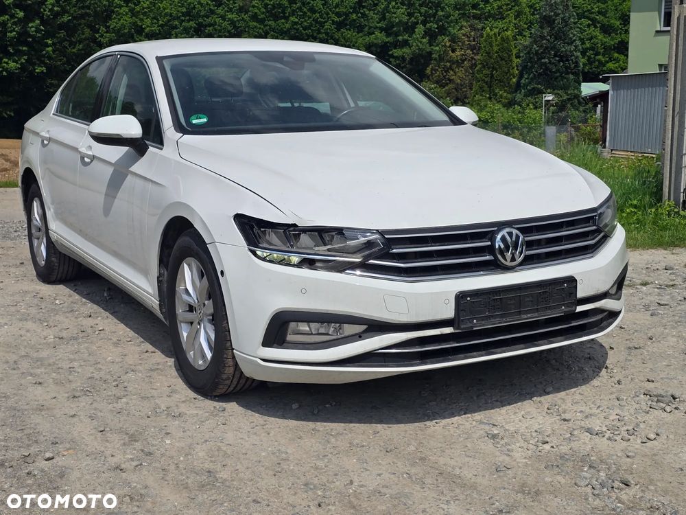 Volkswagen Passat 2.0 TDI (BlueMotion Technology) Comfortline - 2