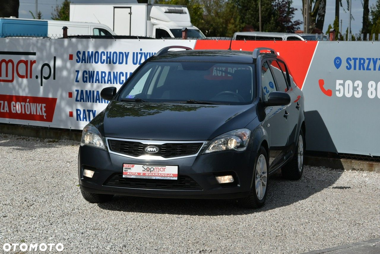 Kia Ceed Cee'd 1.6 Crdi Comfort + - 2