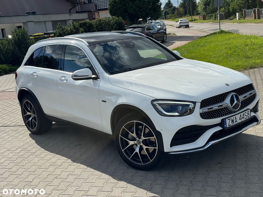 Mercedes-Benz GLC 300 de 4Matic 9G-TRONIC AMG Line Plus - 10