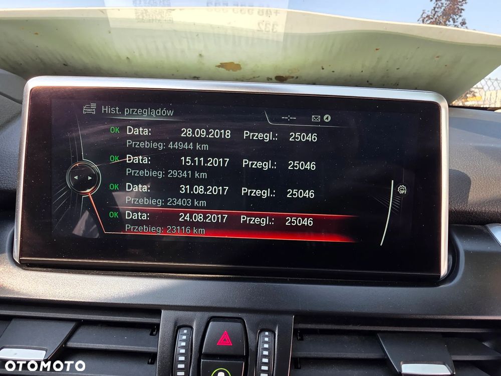 BMW Seria 2 220i Luxury Line - 4