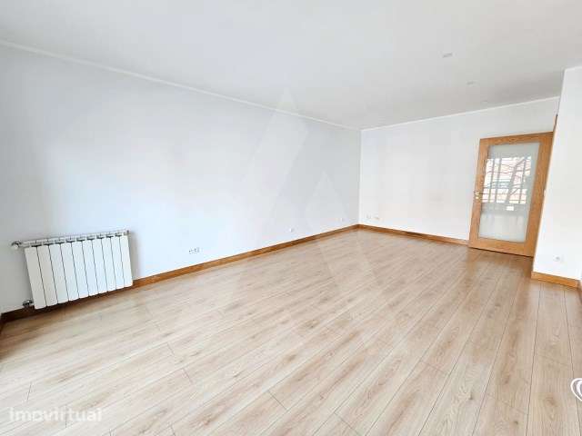 Apartamento T2 para arrendamento localizado em São Bernardo! - Grande imagem: 2/20