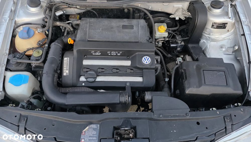 Volkswagen Golf - 20