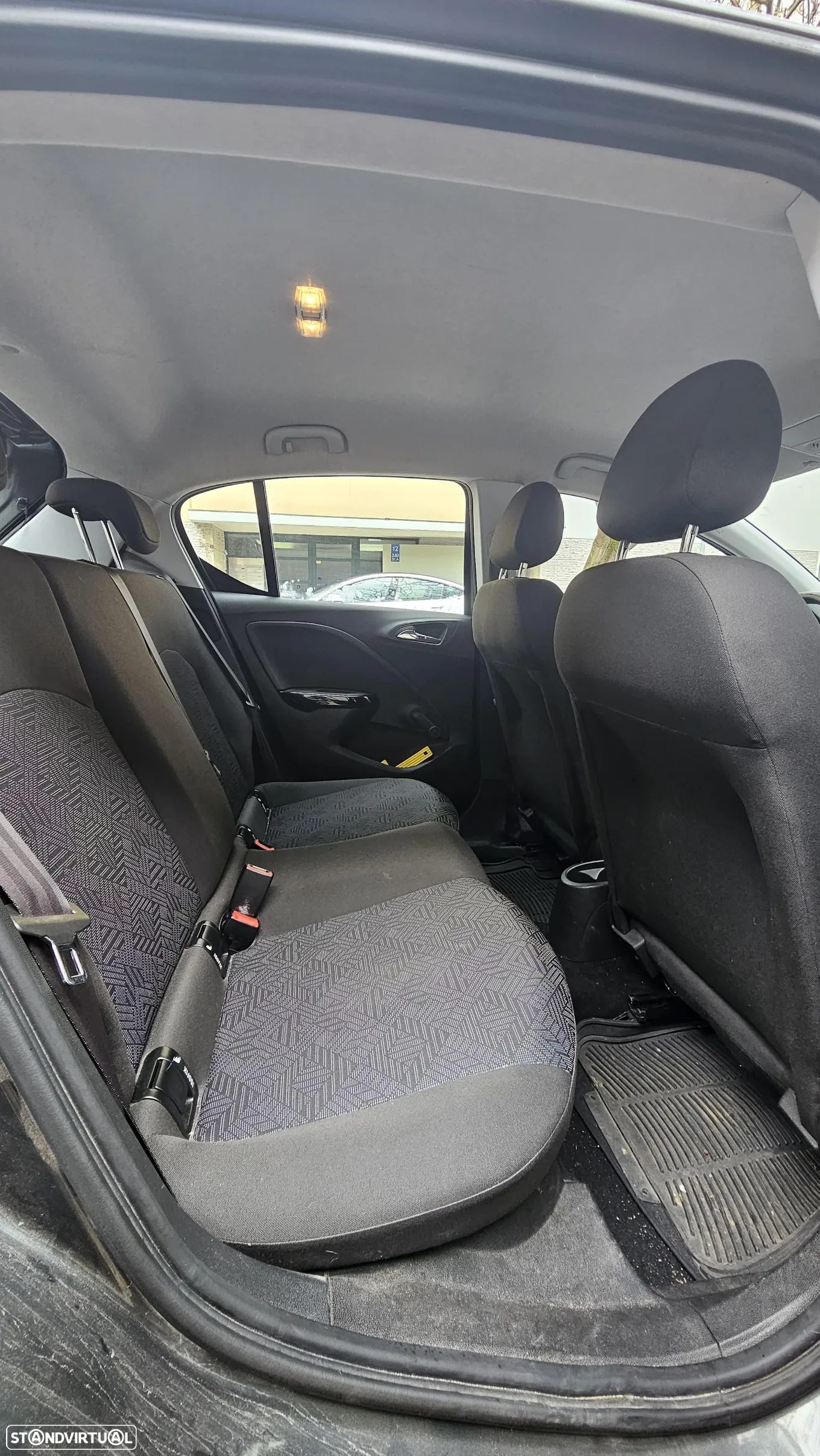 Opel Corsa 1.3 CDTi Edition - 10