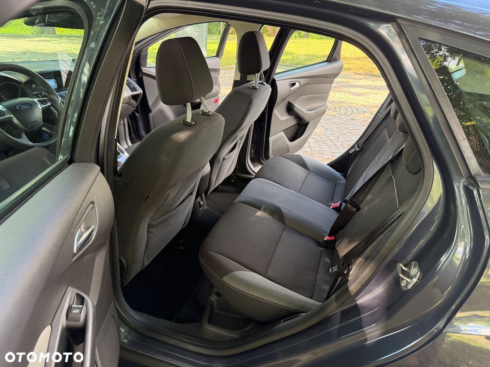 Ford Focus 1.6 TDCi DPF Champions Edition - 25