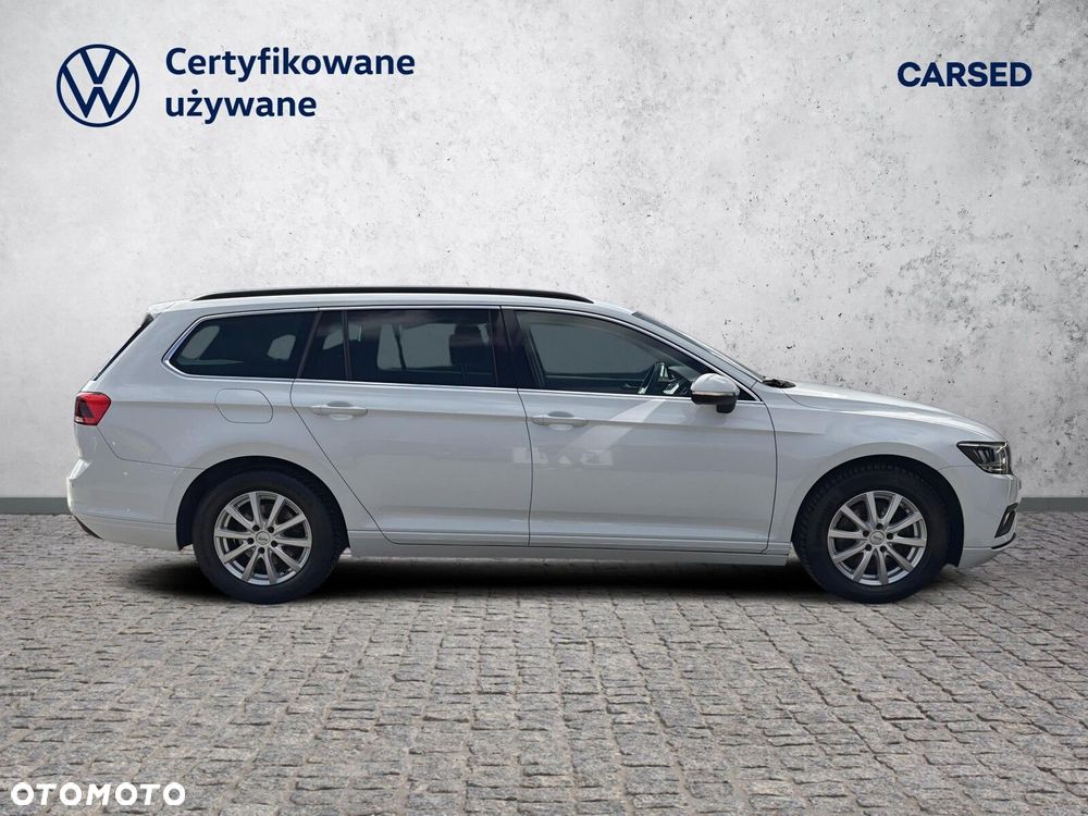 Volkswagen Passat - 8
