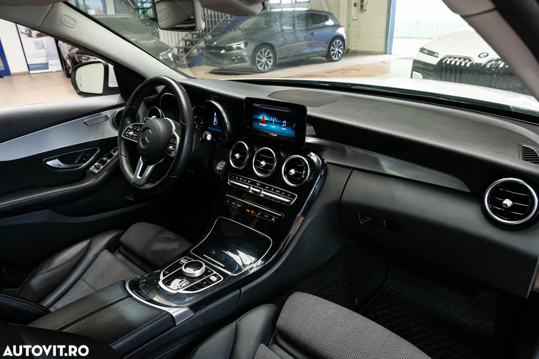 Mercedes-Benz C 220 d 4Matic 9G-TRONIC Avantgarde - 29