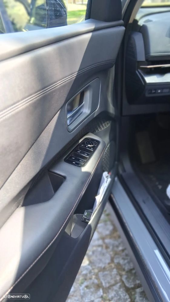 Nissan Ariya 63 kWh Advance Carr. 22kW + Teto Panorâmico - 11