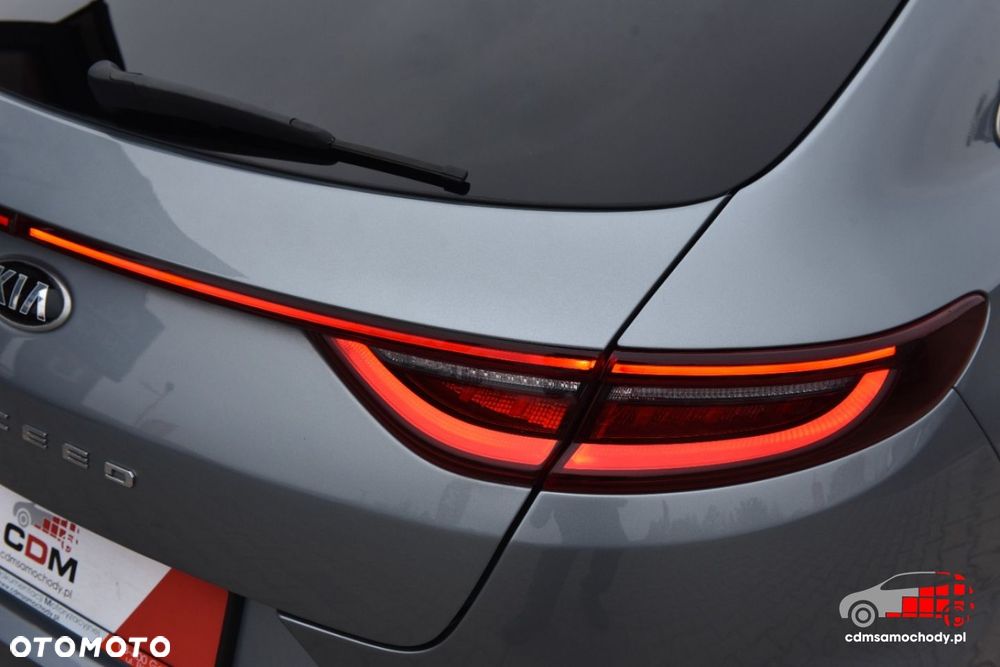 Kia ProCeed - 14