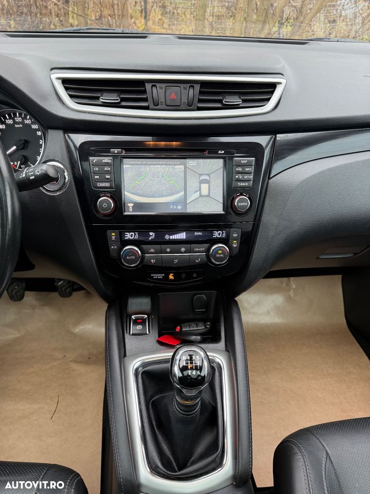 Nissan Qashqai 1.5 DCI TEKNA+ - 23