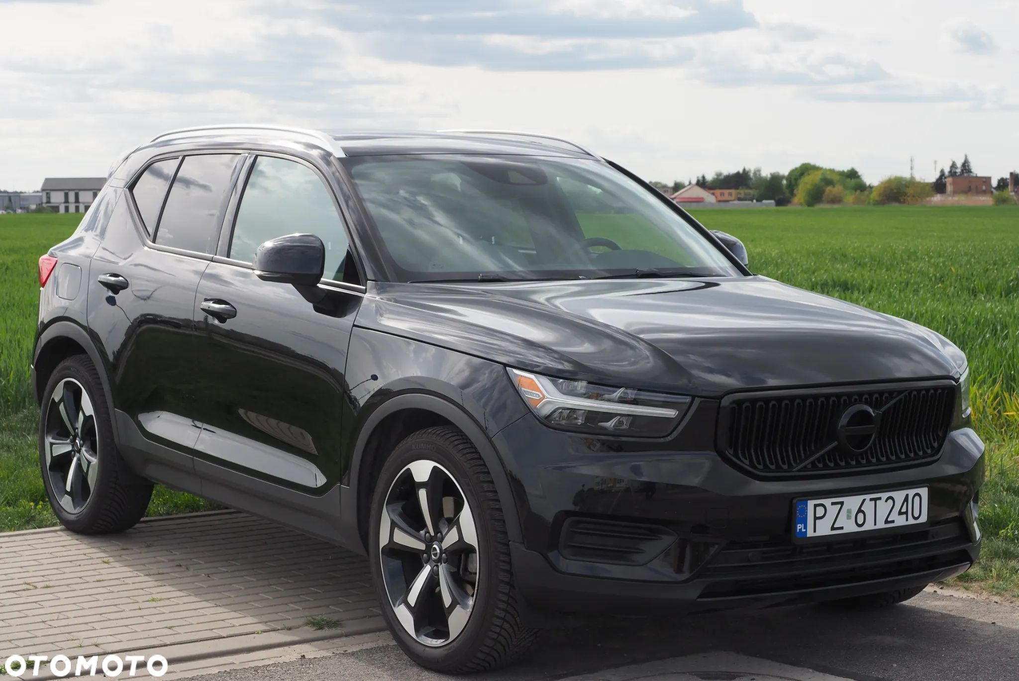 Volvo XC 40 T5 AWD Momentum