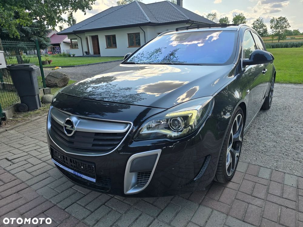 Opel Insignia - 1