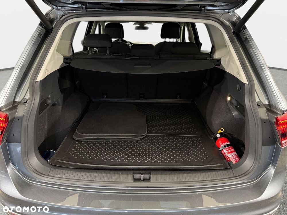 Volkswagen Tiguan Allspace - 33