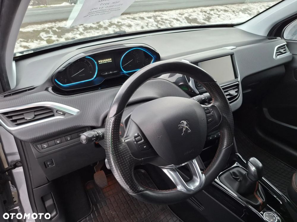 Peugeot 2008 1.6 e-HDi Allure S&S - 8